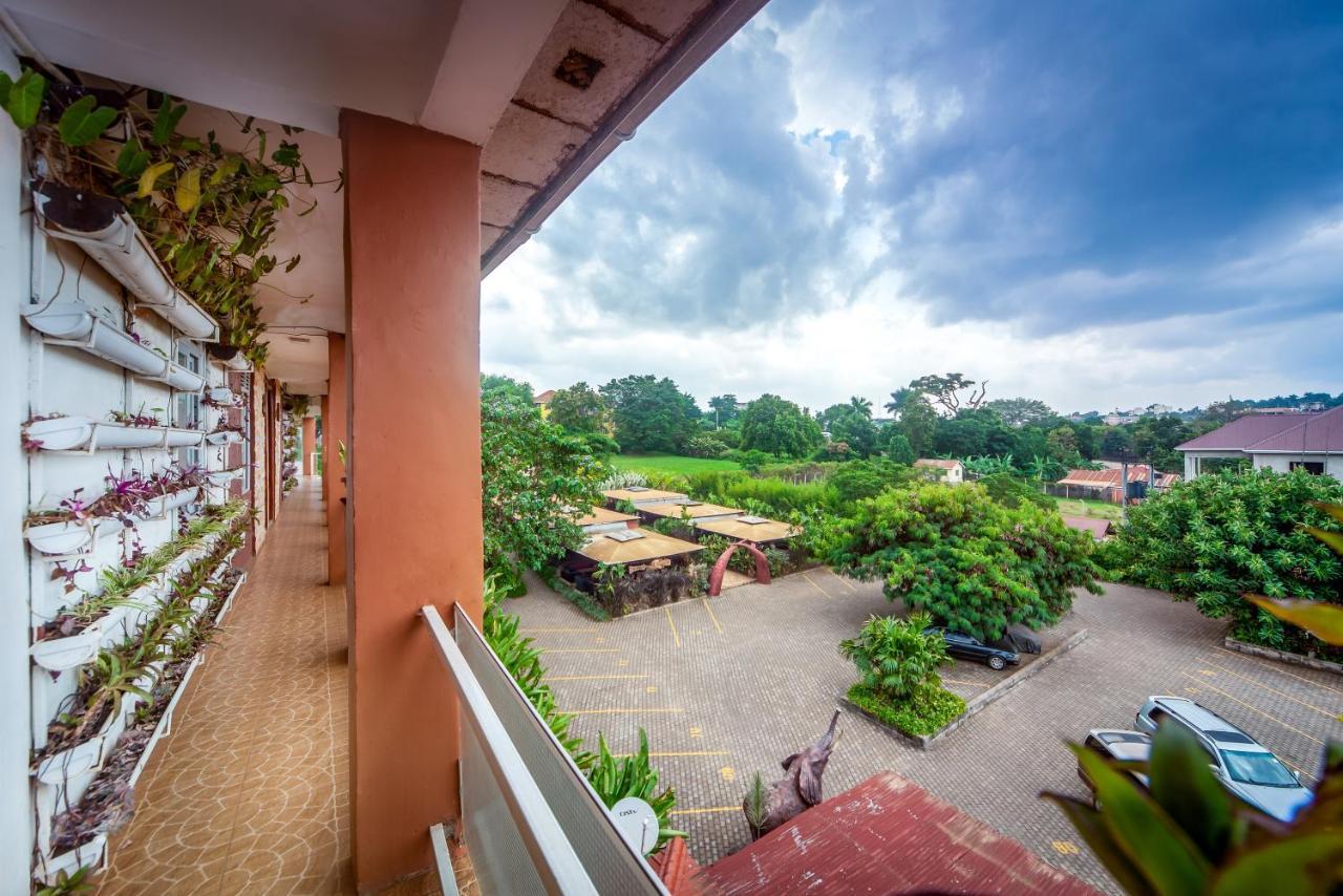 African Tribe Hotel Kampala Exterior photo