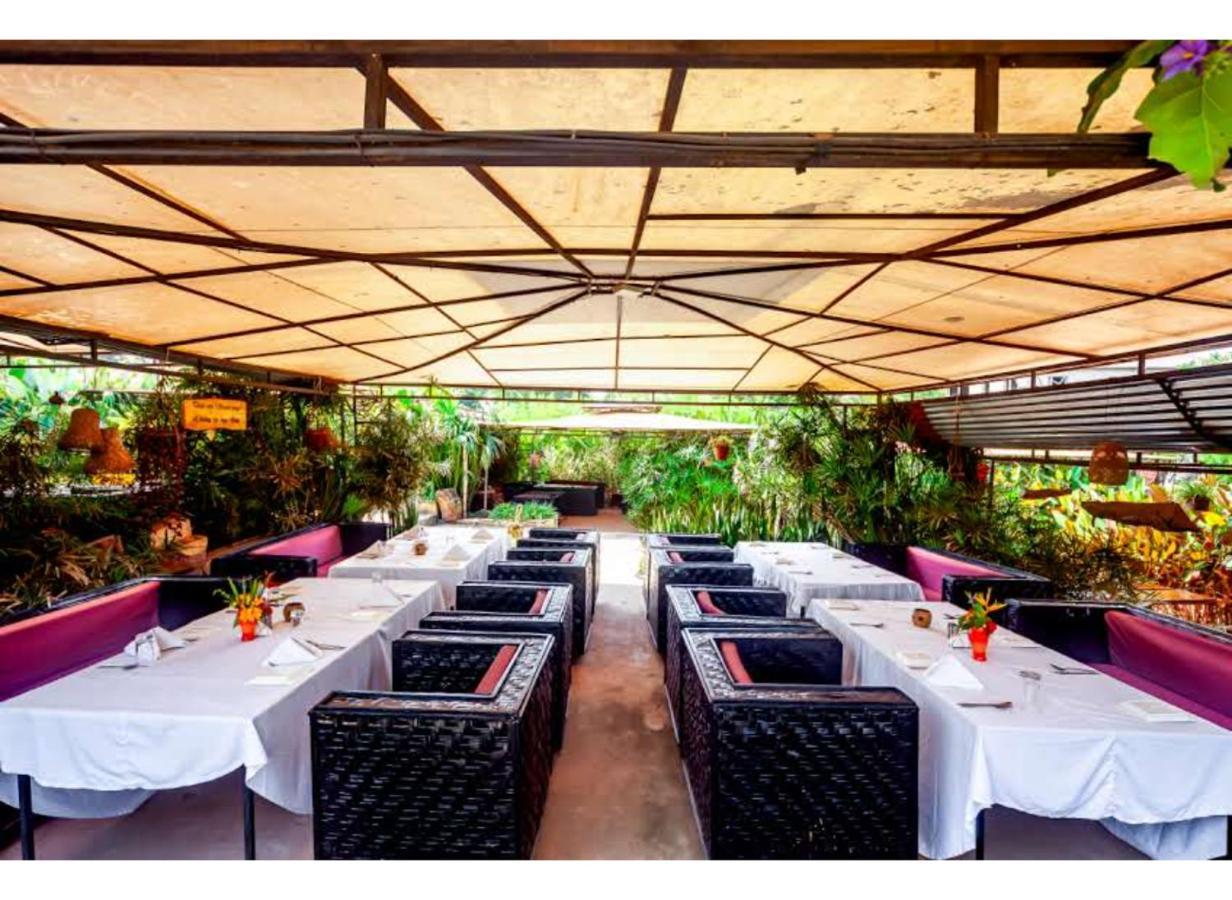 African Tribe Hotel Kampala Exterior photo