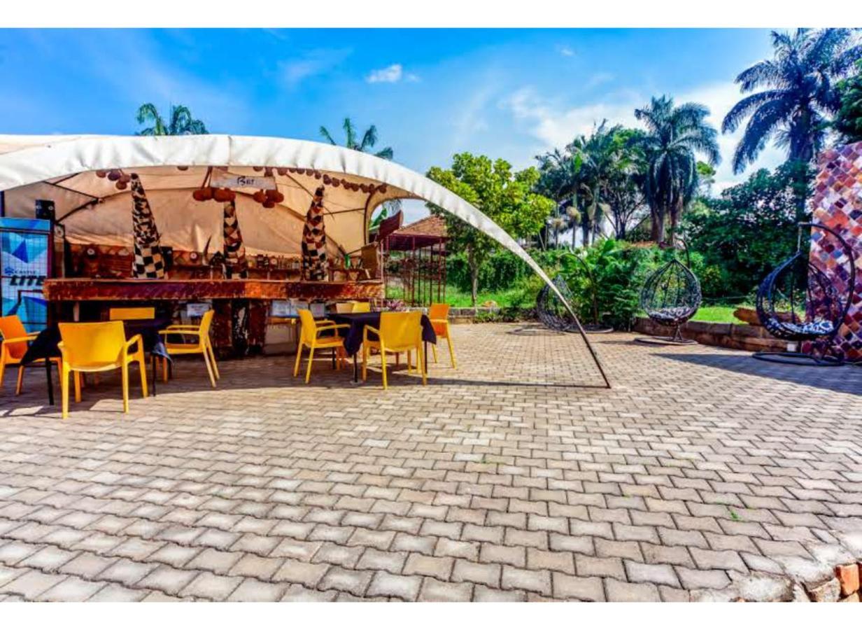 African Tribe Hotel Kampala Exterior photo