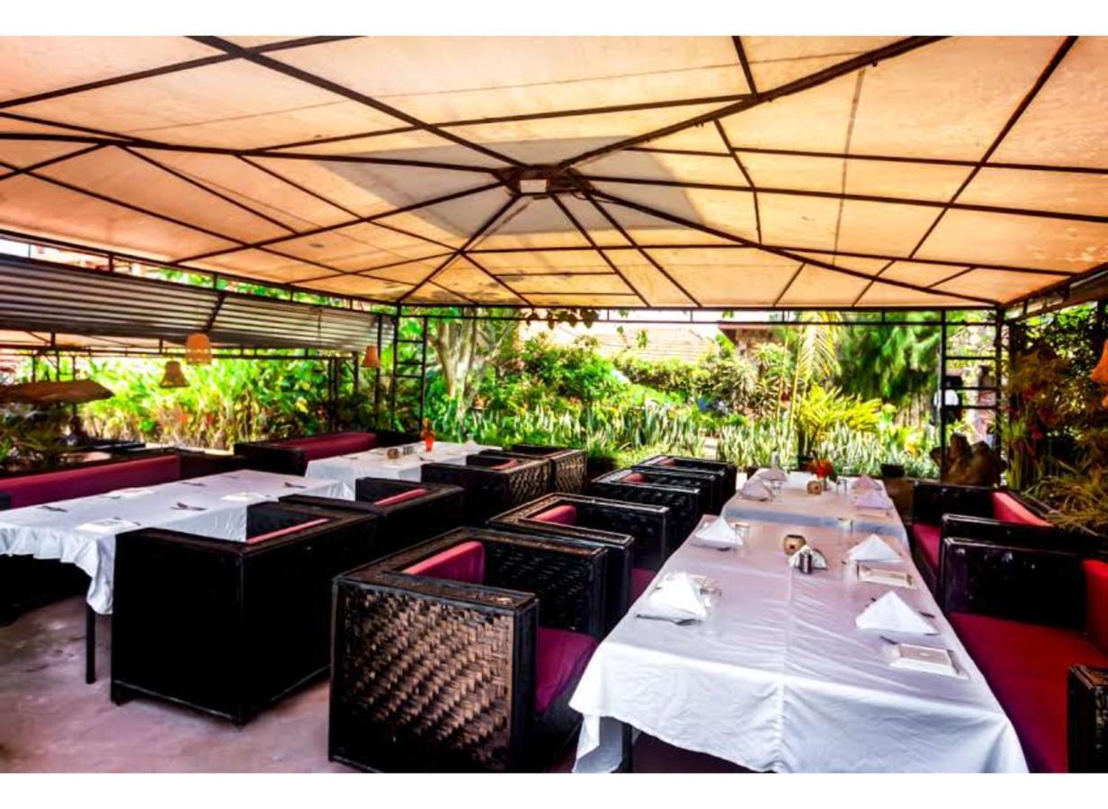 African Tribe Hotel Kampala Exterior photo