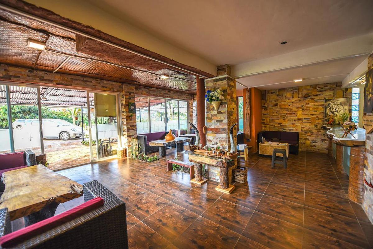 African Tribe Hotel Kampala Exterior photo