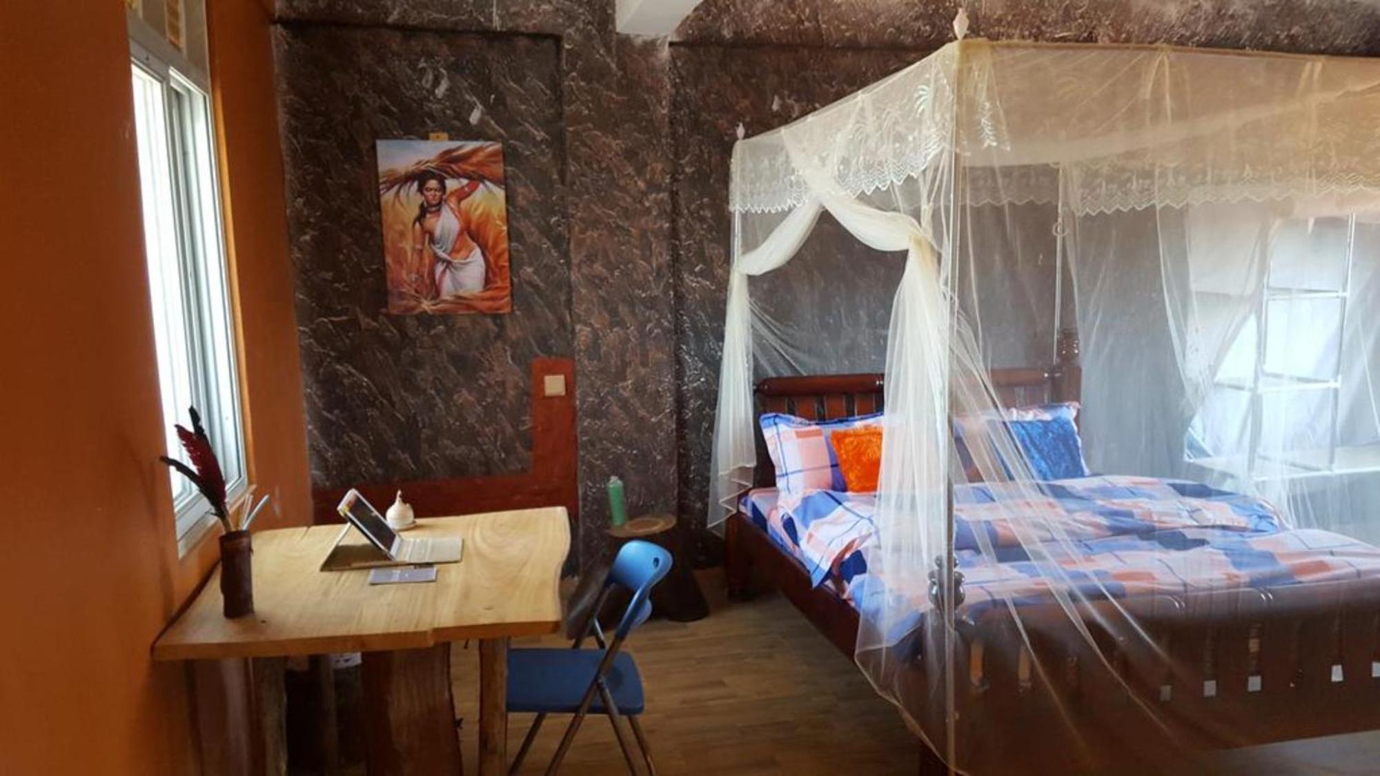 African Tribe Hotel Kampala Exterior photo